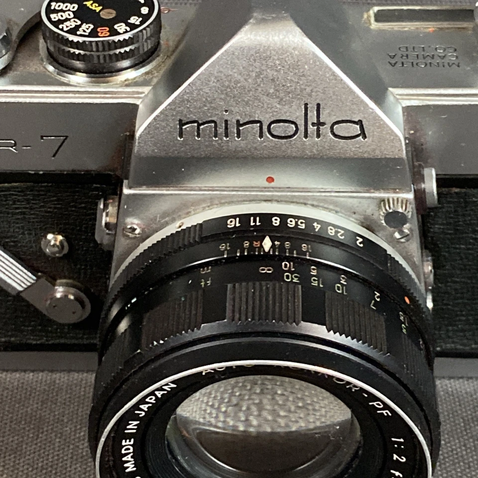 Minolta SR-7 Vintage 35mm Film SLR Camera with Rokkor f/2 55mm Lens (Untested) - Image 2 of 4