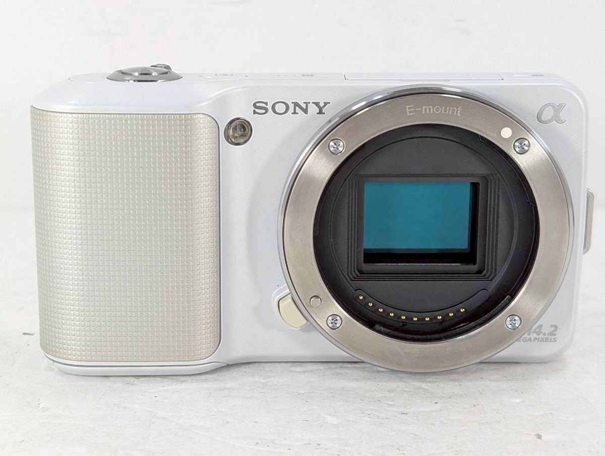 Exc+4 READ] Sony Alpha NEX-3 Digital Camera + E 18-55mm f/3.5-5.6