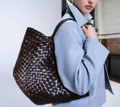 Dragon Diffusion Egola woven leather shoulder bag in dark brown