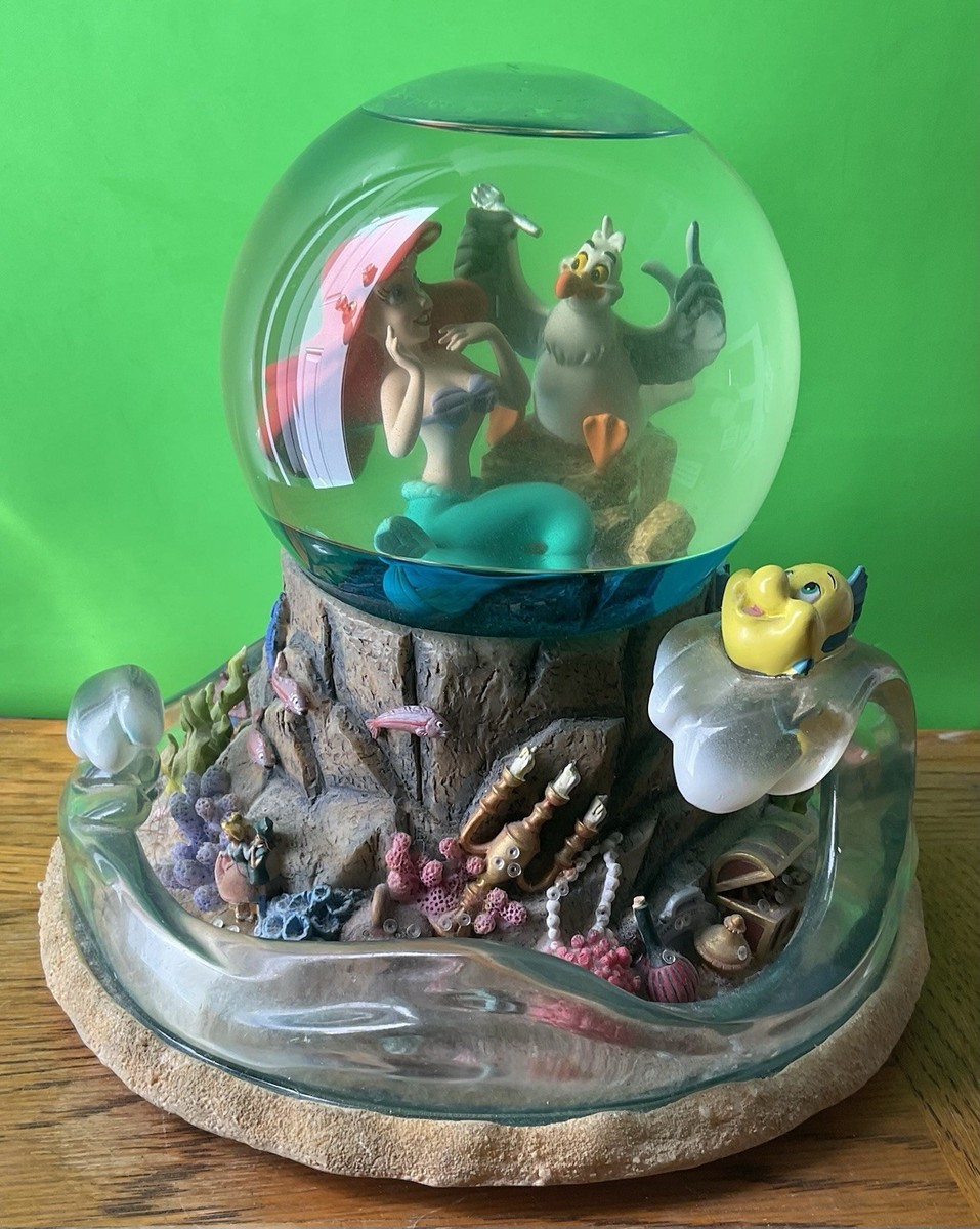 Disney The Little Mermaid Ariel Snow Globe Scuttle Flounder Part