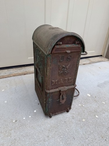 Antique Cast Iron U.S. Mail Mailbox Roadside Postal Box W/Eagle Original Patina