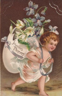 cpa gaufrée JOYEUSES PAQUES ANGELOT ange hotte oeuf violettes perce neige