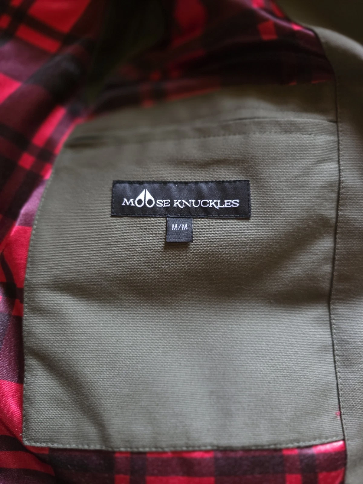 Men's Vintage Moose Knuckles Down Vest - Size Medium Olive - product detail image 4