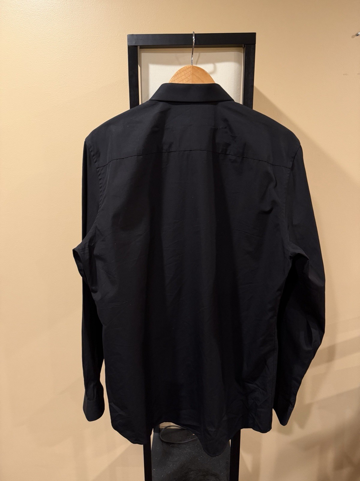 Givenchy Red Star Embroidered Collared Black Butt… - image 2