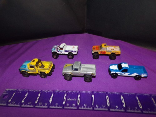 Matchbox Lot of 5 TRUCKS 2-4X4 OPEN BACK FLARESIDE PK-UP MINI PK-UP CHEVY 1500 - Picture 2 of 6