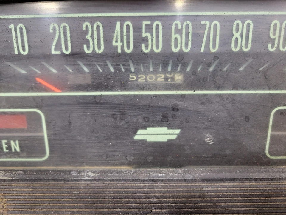 Cuadro de instrumentos 1964 1965 1966 Chevrolet camioneta pickup velocímetro C10 C20 C30 Foto 3 de 4