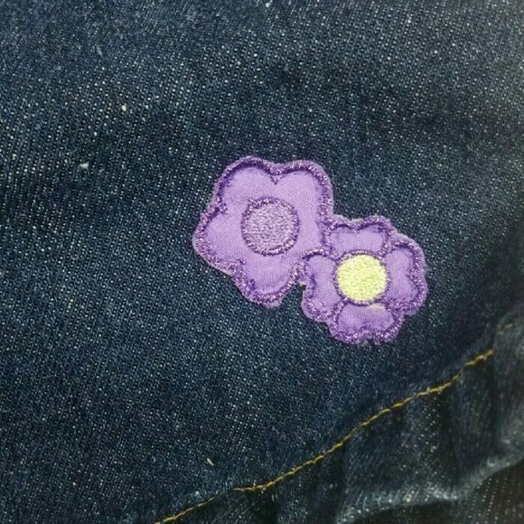 Picture 3 of 4