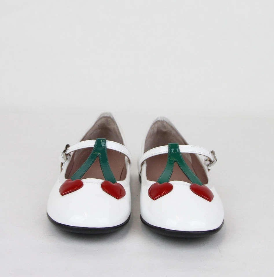 Zapatos planos de ballet Gucci para niñas y niños de charol blanco con corazones 433119 9072 Foto 3 de 4