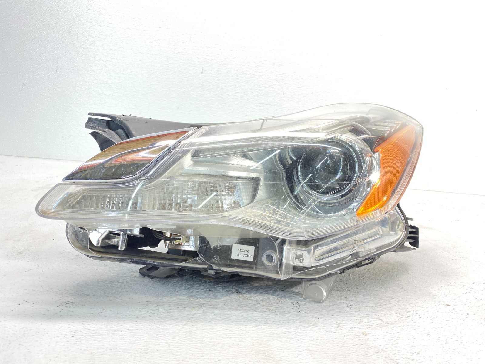 14-17 Maserati Quattroporte Left Driver HID Xenon Headlight Assy DAMAGED! OEM✅