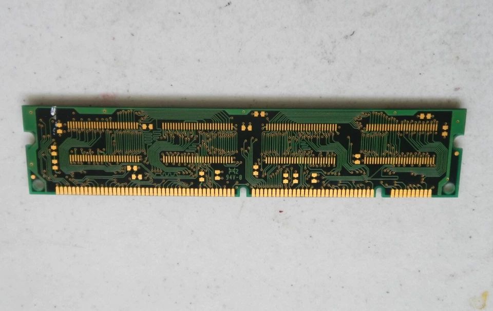 64403ESEM4G17T PNY 32MB PC100 SYN DIMM SDRAM DESKTOP MEMORY ** GRADE A ** - Image 2 of 2