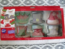 Wilton Christmas Cookie Cutter Set 7 Pieces Metal 2308-3274 Santa Elf Hats NOS