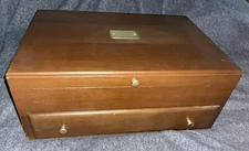 USA EUREKA REED & BARTON ? PROVINCIAL WOODEN SILVERWARE STORAGE CHEST BOX DRAWER