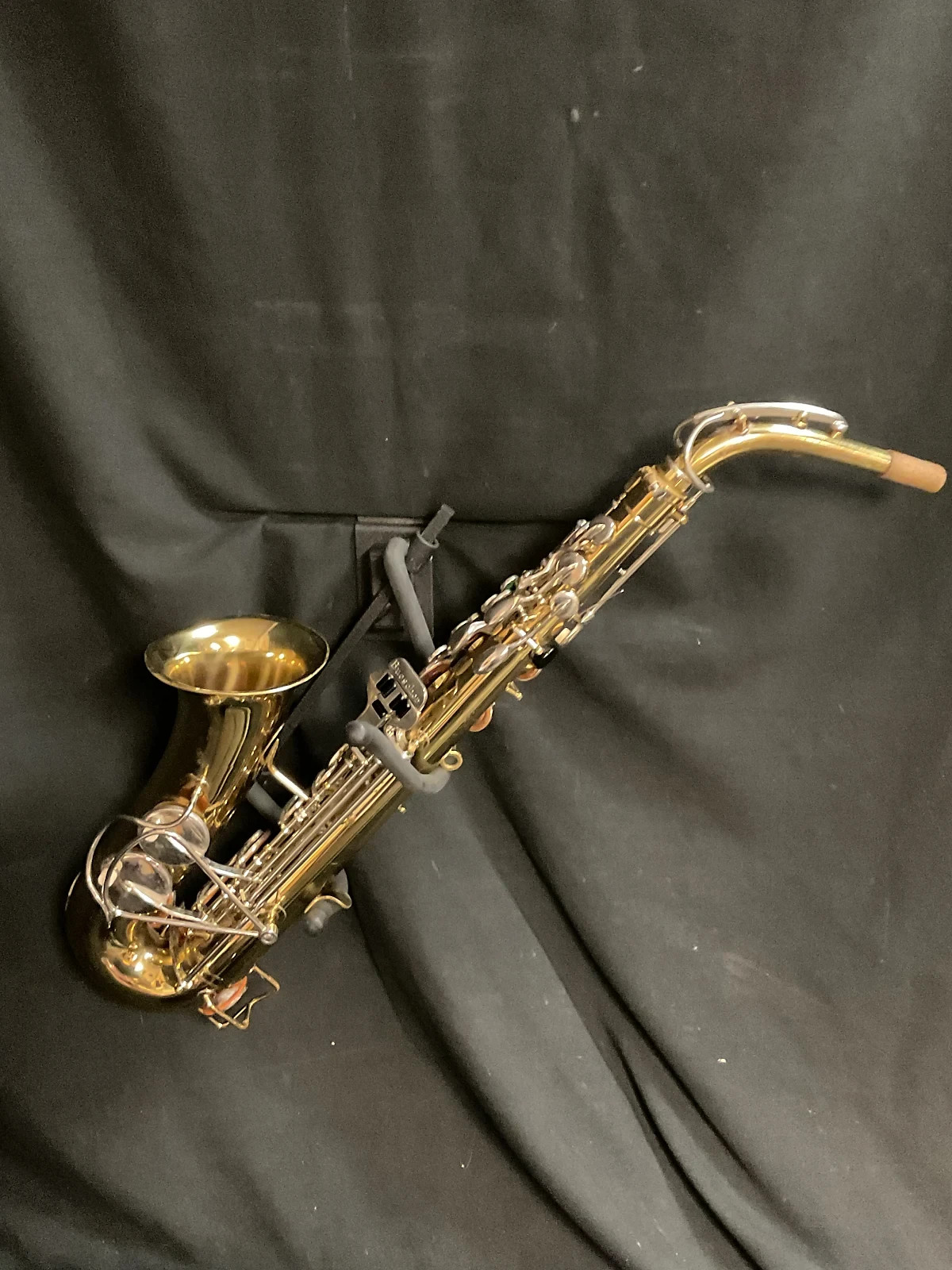 Buescher Aristocrat Alto Saxophone serial 728814 - Lacquer