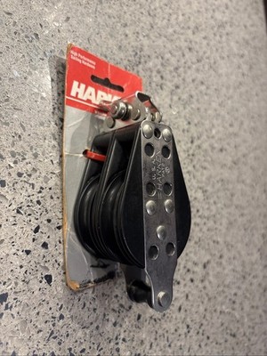 HARKEN 004 2.25   57mm DOUBLE BLOCK W/BECKET. NEW UNUSED CONDITION IN ORIG PACK