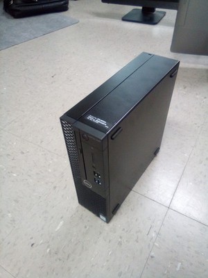 Dell OptiPlex 3060 Small Form Factor PC