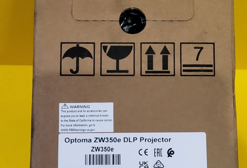 Optoma ZW350e DLP Projector NEW - Image 2 of 2