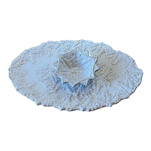 Mud Pie Holly Chip And Dip Platter 10x18” Christmas 2011 - Picture 2 of 8