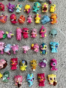 Hatchimals Colleggtibles Mini Figures Lot Of 120+ Mixed Seasons Mini Toys Colors