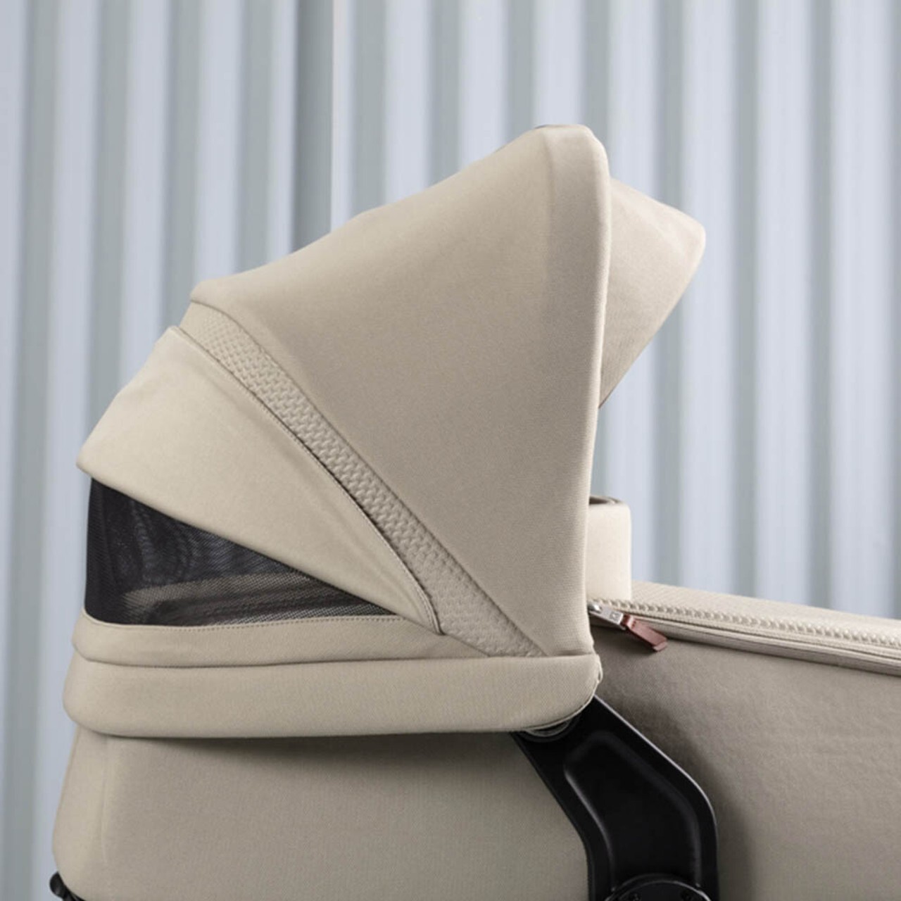 Silver Cross Dune First Bed Folding Baby Carrycot for Overnight