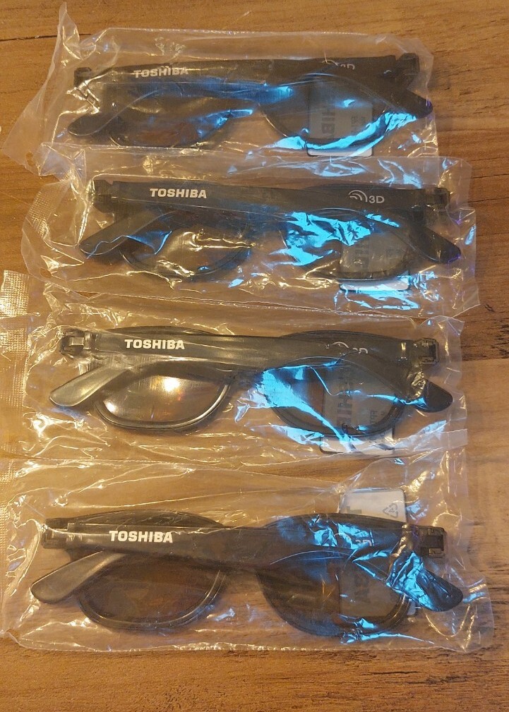 Thumbnail - Toshiba Fpt-p100 3d Brillen 4 Stück Neu
