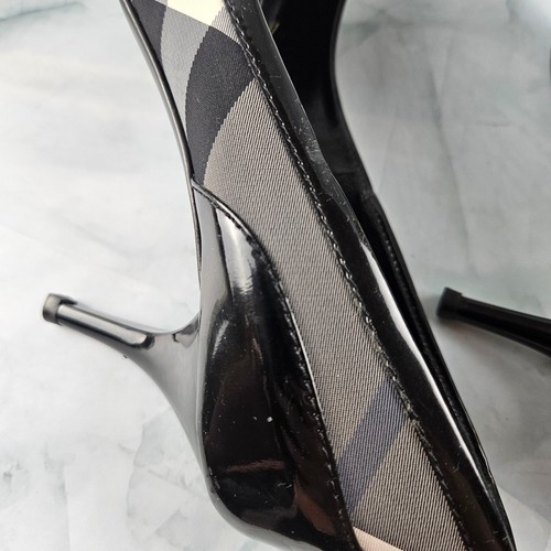 Burberry Nova Check Canvas/Black Patent Leather pump pointed heels size 39 US 8 - Picture 8 of 12