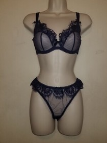 Agent Provocateur Piper set in navy bra size 36D and ouvert AP 4 large NWT