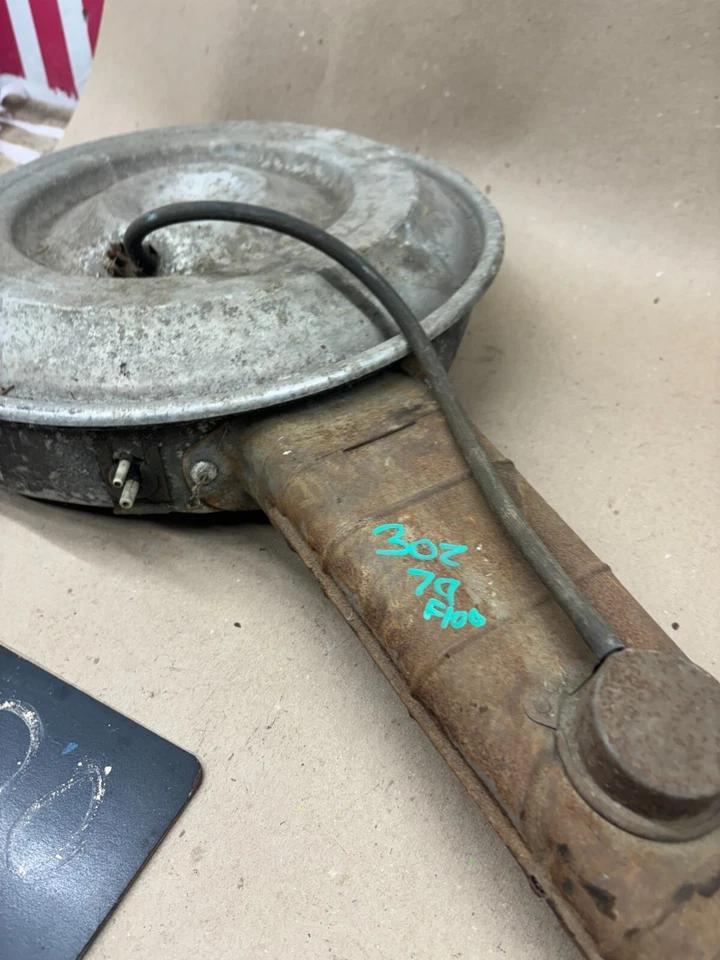 1973 1978 1979 FORD f150 F250 TRUCK AIR CLEANER ASSEMBLY 302 351 2BBL ALUMINUM - Image 3 of 4