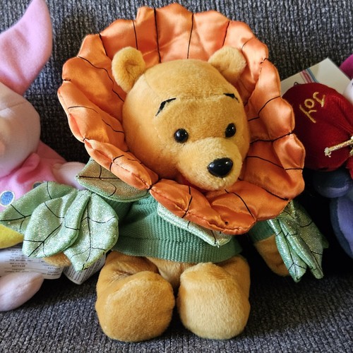 NWT Lot Of 3 Disneyland Resorts Winnie The Pooh Bean Bag Plushies Piglet Eeyore - Picture 3 of 9