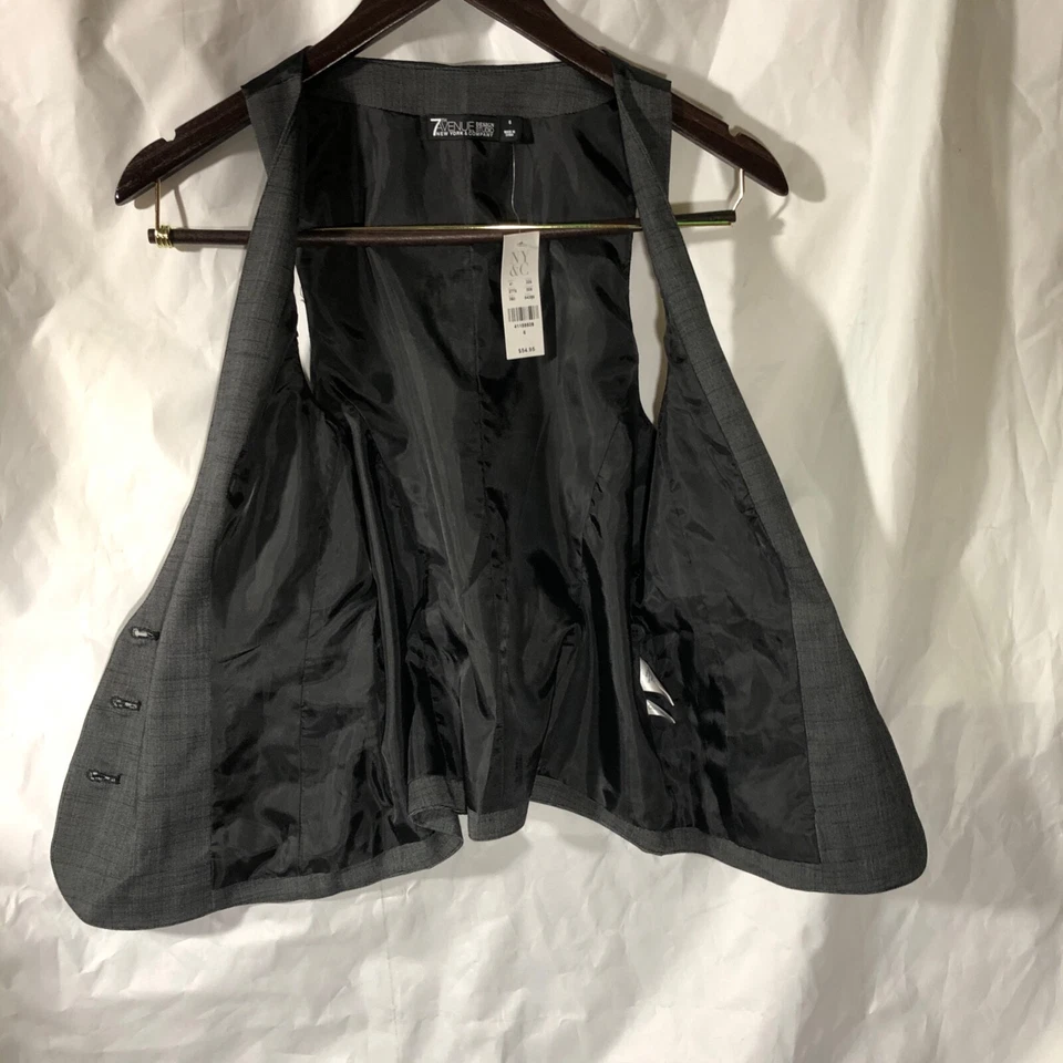 NWT NY&Co Women's Grey Vest SZ-6 - Image 3 of 4