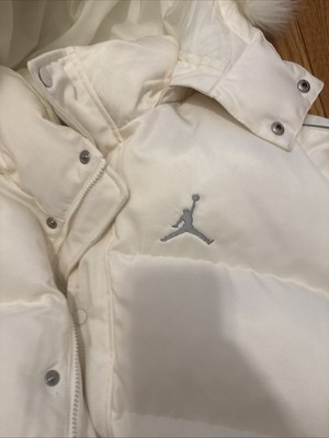 Supreme x Nike Jordan Puffer Jacket Sail White FW24 HF0828-133