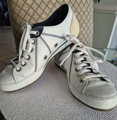 Helly Hanson Unisex White Leather Sneakers 1877 Size EU 40  M7 and W8