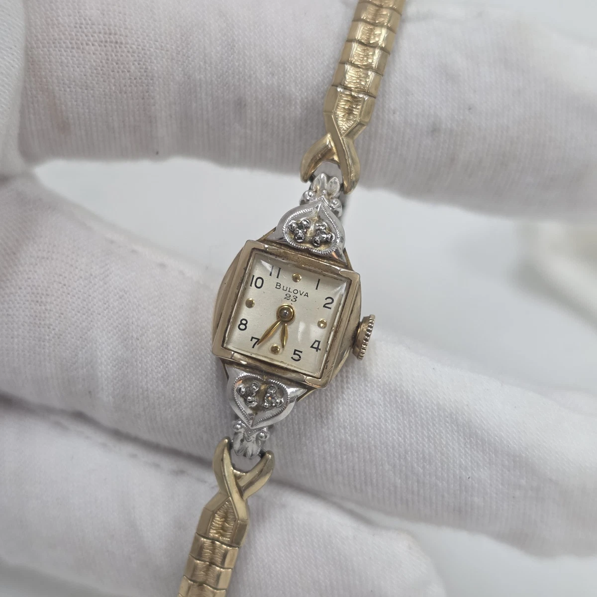2 Vintage Bulova Ladies Wristwatches 3642 5BD 23‎ CrystMVMT  white & yellow gold 2 Vintage Bulova Ladies Wristwatches 3642 5BD 23 CrystMVMT  main image 3