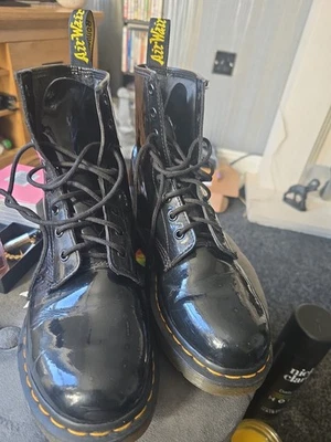 Dr. Doc Martens 1460 Patent Shiny Black UK 8, USA 10 L, EU 42 VGC BP31