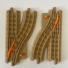 Fisher Price Geotrax Tan Switch Split Right Curved Tracks Lot Of 2