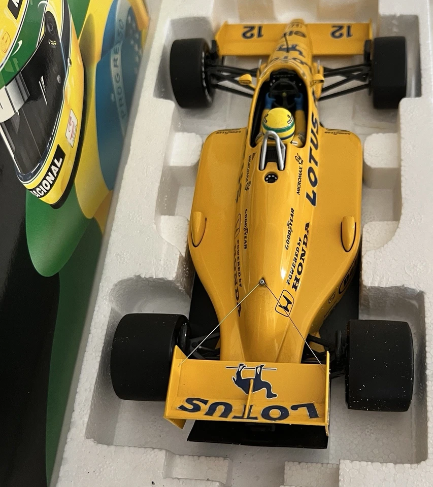 1:18 Minichamps Lotus Honda 99T 1987 Aryton Senna, Camel - Image 2 of 4