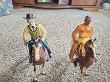VTG 1950s Hartland Plastics Wyatt Earp and Indian Scout with horse  saddle.