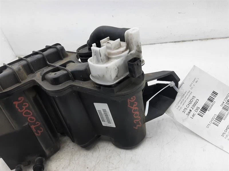 Контейнер для паров топлива Dodge Dart 15 16 17 68080835AD - Изображение 2 из 4