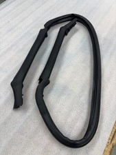USA Made Rear Roof Panel Weatherstrip Gasket 97-04 C5 Corvette Rubber B494 531CR
