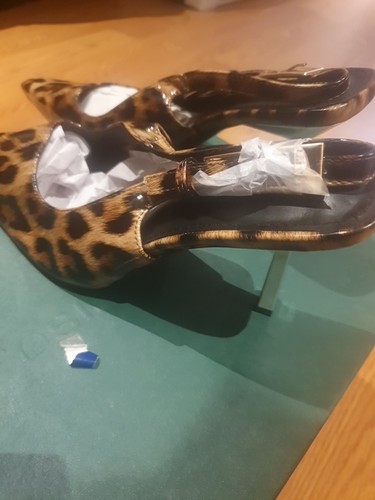 Beautiful Leopard Skin Sling Back Shoes - Picture 3 of 8