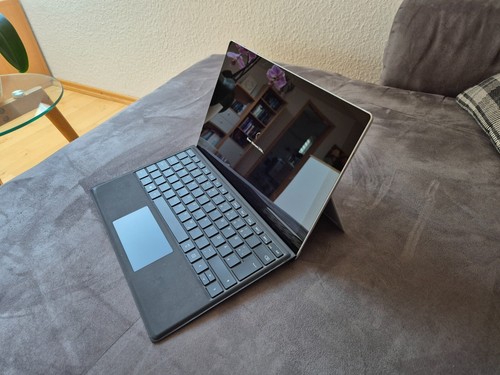 Microsoft Surface Pro 7 12,3" 1,1 GHz Intel Core i5 128GB SSD 8GB RAM Wi-Fi - Bild 2 von 7