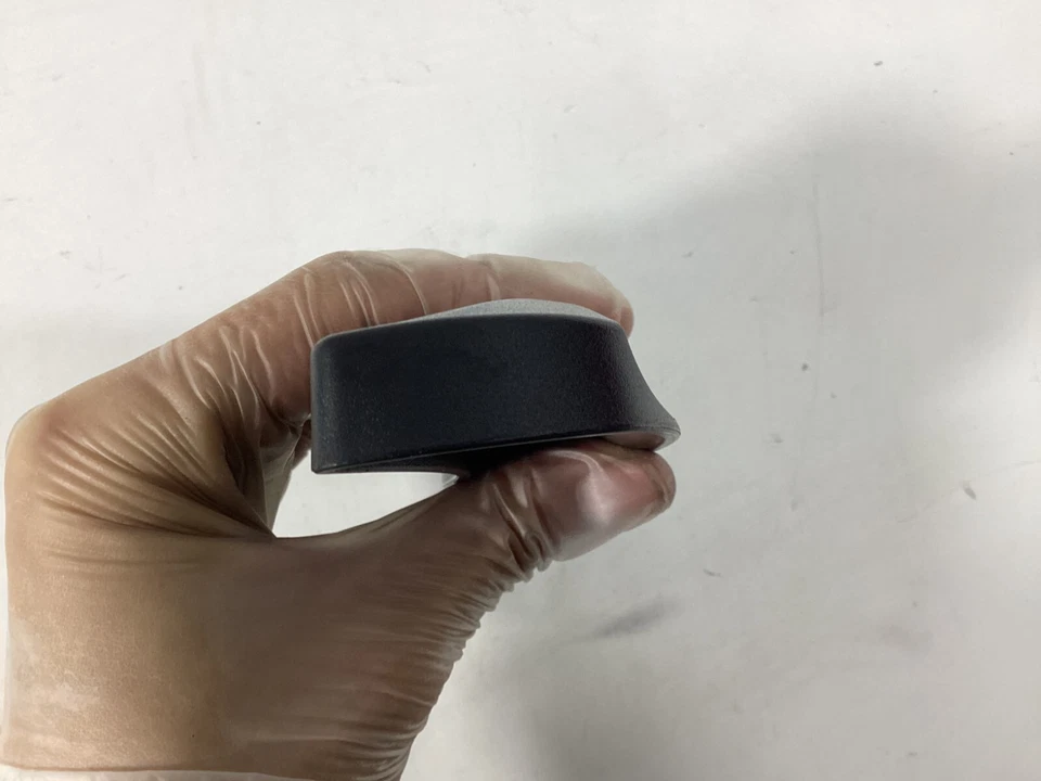 BMW 525i 2004-2010 capó liberación abridor mango negro 7008933 OEM. Foto 4 de 4