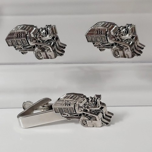 Vintage International Harvester IH Cotton Picker Cuff Links Tie Clip - Picture 14 of 14