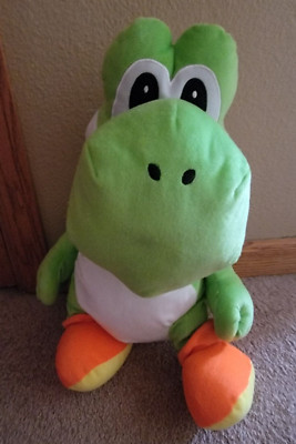 Nintendo Super Mario Bros 14  Yoshi Plush With Storage Behind Shell