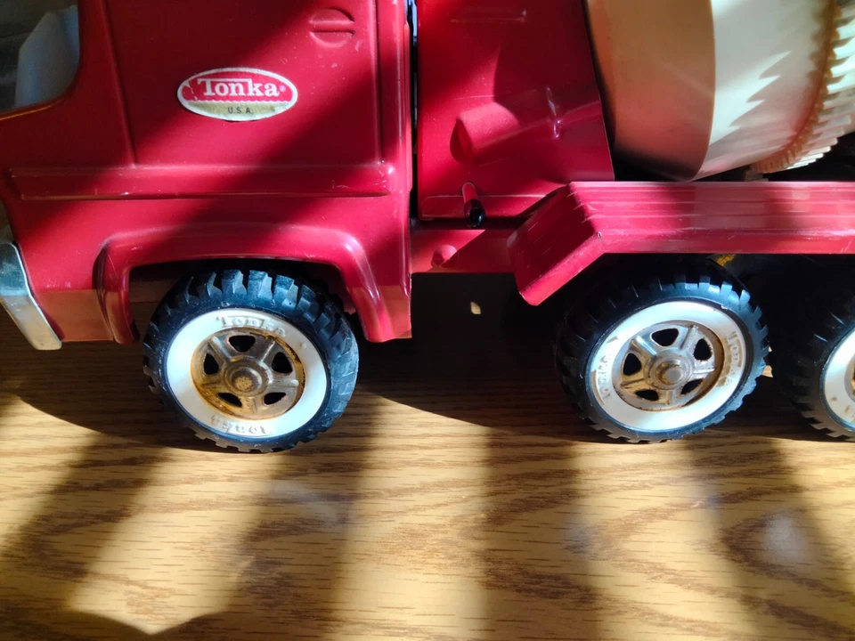 Camión Miexer de cemento Tonka de 14" de colección de los años 70 acero prensado rojo Foto 3 de 4
