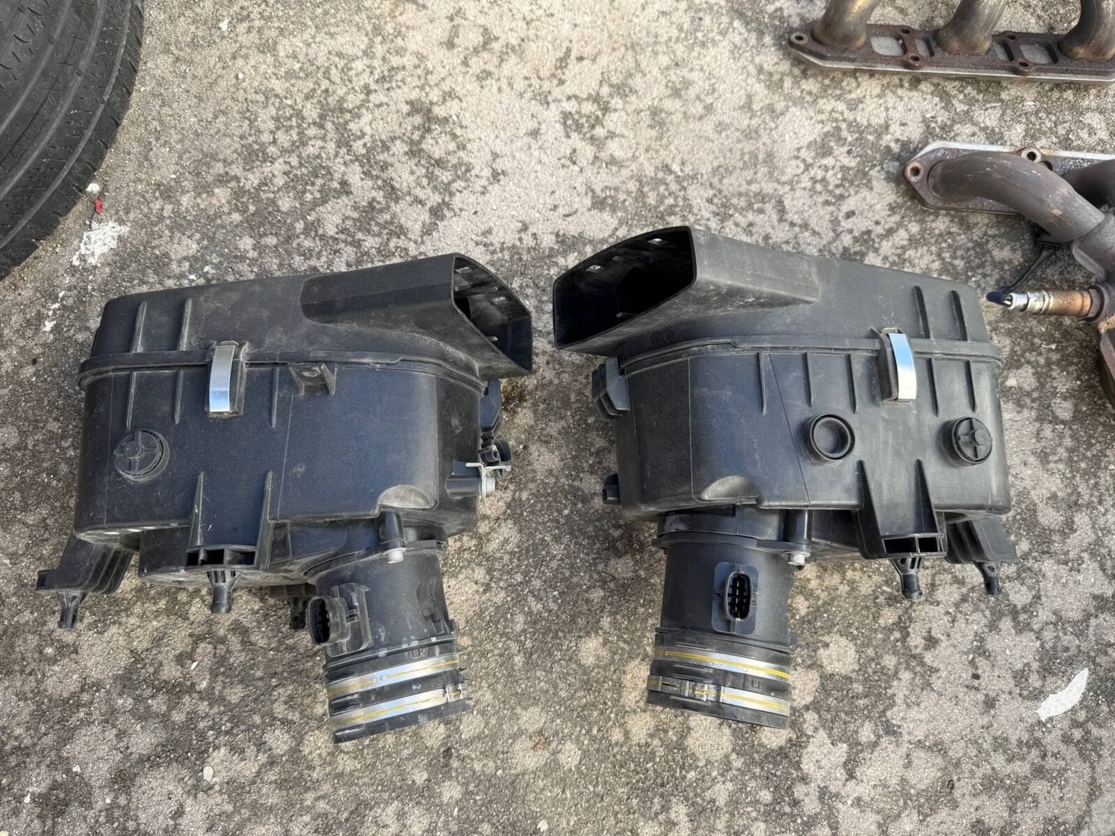 2014 maserati ghibli Air Filter Boxes