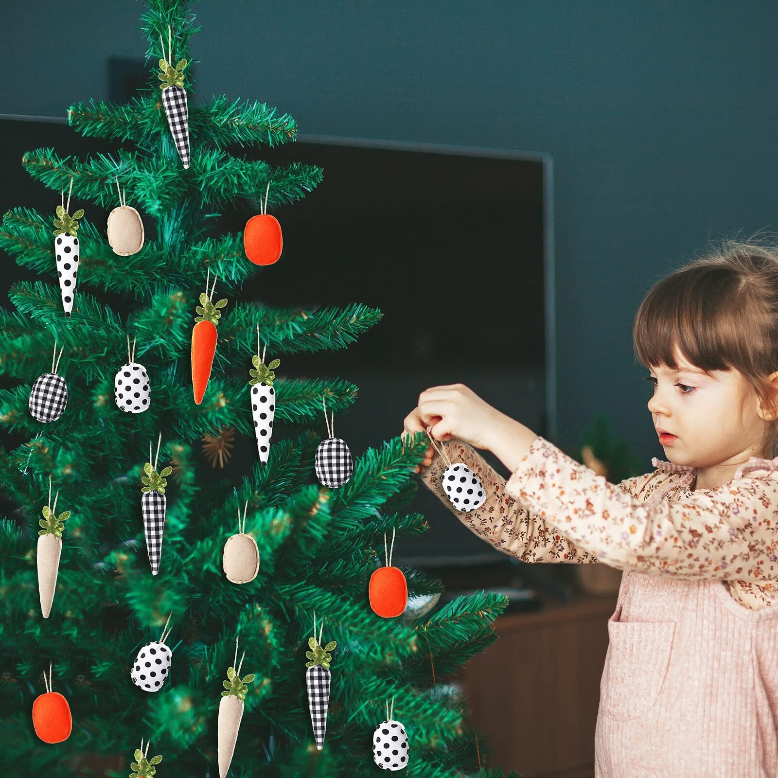 24 Pieces Farmhouse Easter Decor Easter Ornaments for Small Tree Rustic Carro...