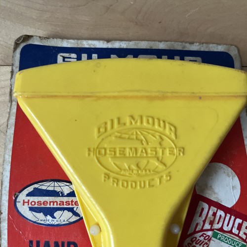 Vintage Gilmour GELBES KUNSTSTOFF-LÜFTERSPRAY MIT ABSPERRVENTIL & SPIKE MODELL 304 - Bild 3 von 9