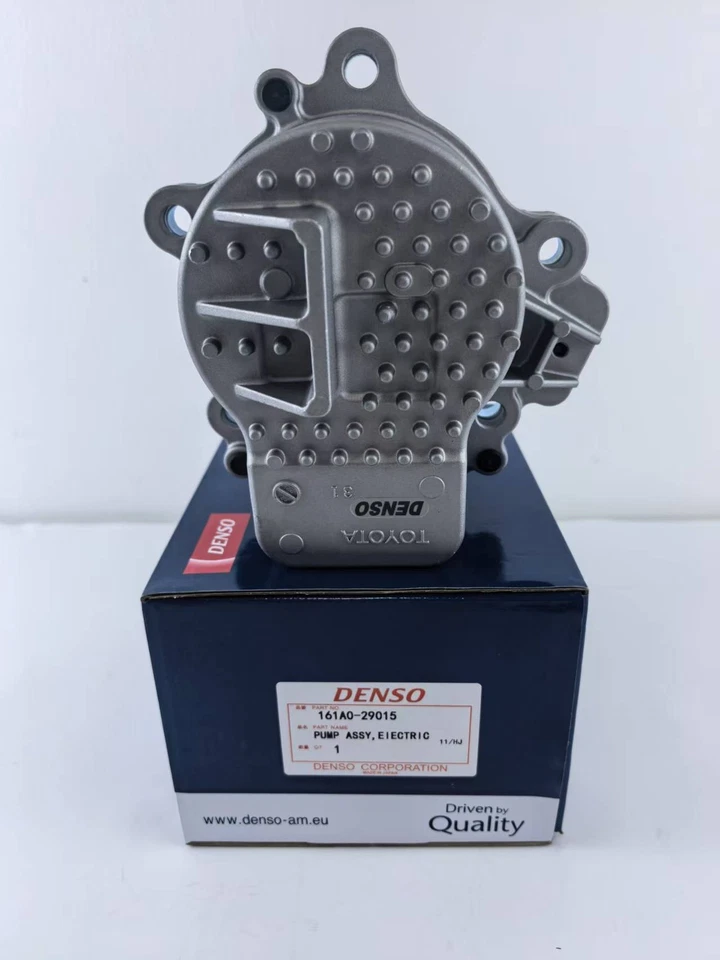 Water Pump WPT-190 161A0-29015 Toyota Lexus CT200H Prius ZVW30/ZVW35 from Japan - Image 3 of 4