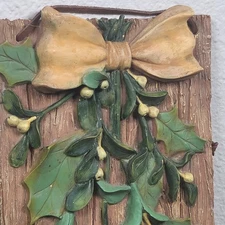 Rustic Resin Wood Hanging Plaque Mistletoe Holly Bow Holiday Christmas Decor