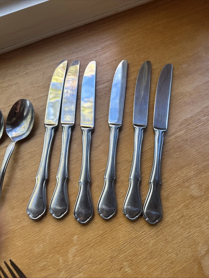 Pfaltzgraff Briarwood Stainless 30 Pc Set 6/5 Pc Setting Knives, Forks, Spoons - Image 4 of 4